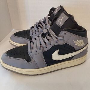 JORDAN 1 MID GREY CEMENT 8.5M/10W PRE-OWNED